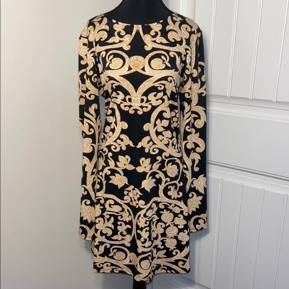 JB by Julie Brown Black and Gold Long-Sleeve Baroque Shift Dress